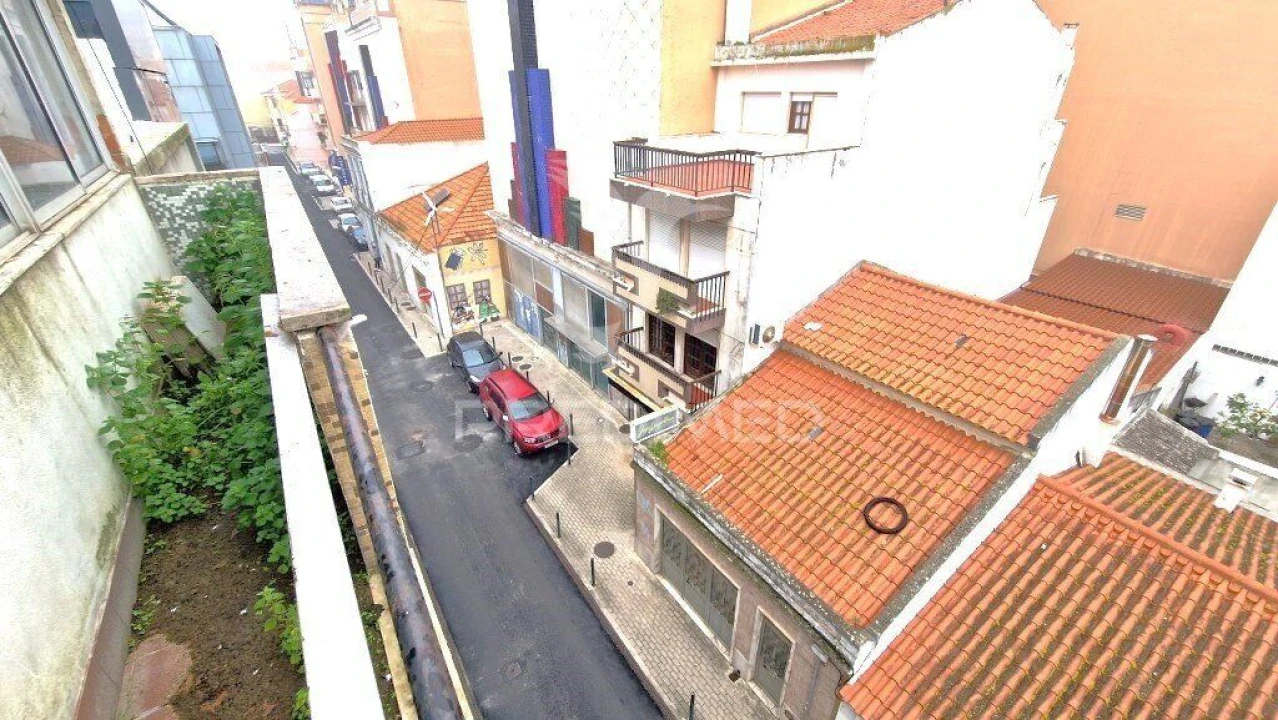 Apartamento T2 para Venda em Vila Franca de Xira Foto 1