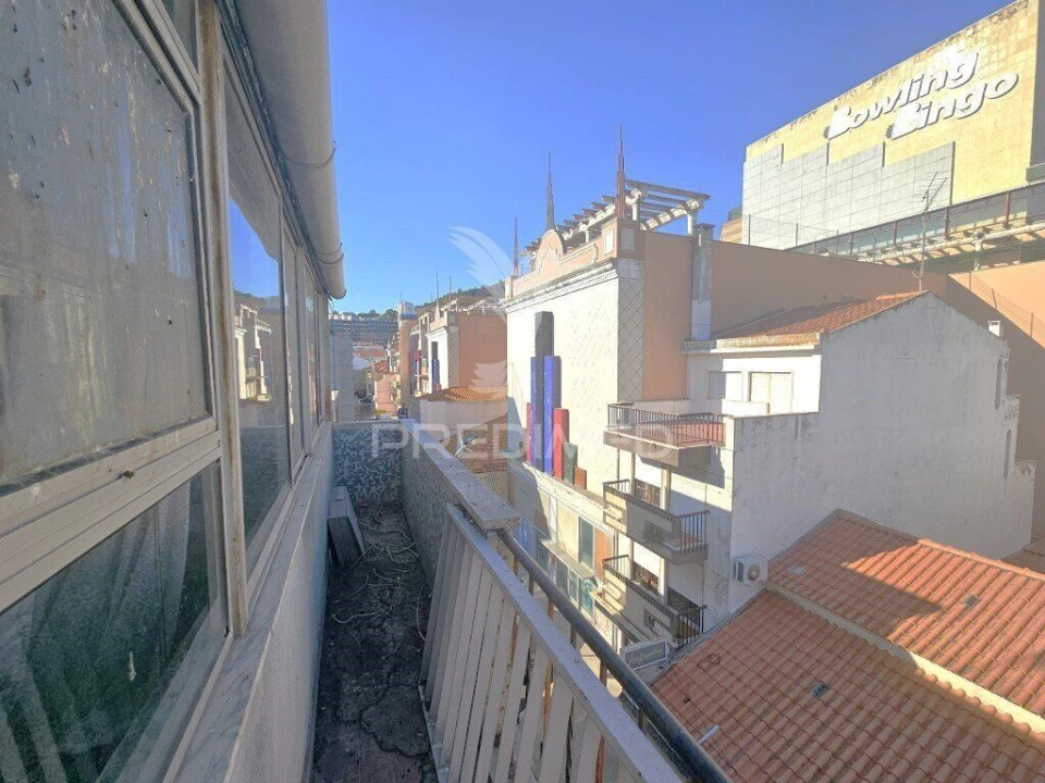 Apartamento T2 para Venda em Vila Franca de Xira Foto 5