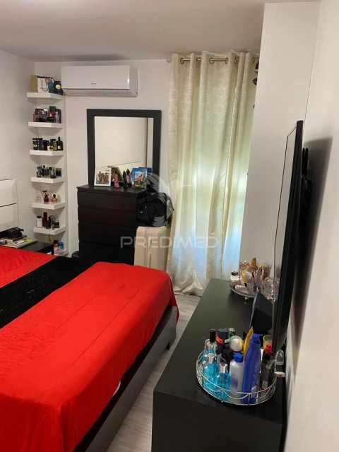Apartamento T3 para Venda em Corroios