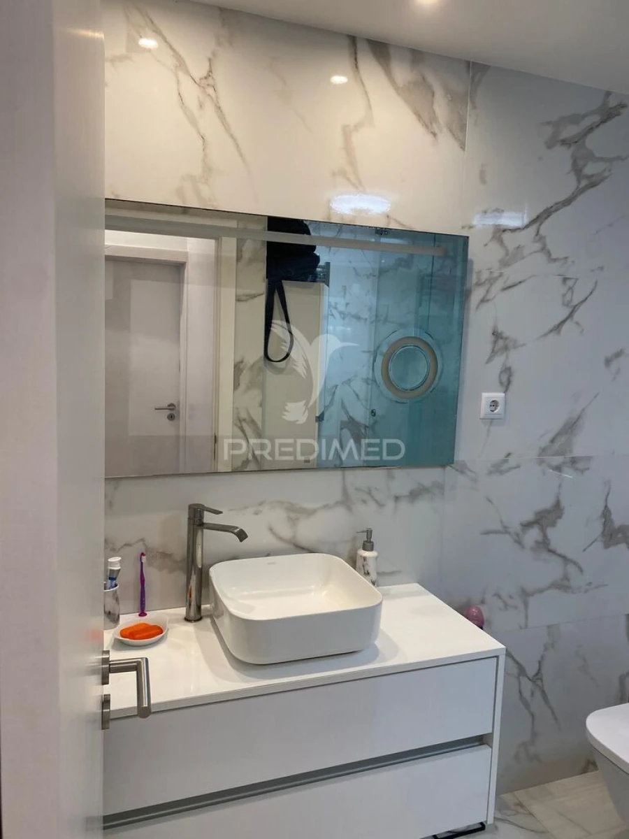 Apartamento T3 para Venda em Corroios Foto 8