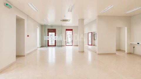 Prédio para Venda em Ovar, São João, Arada e São Vicente de Pereira Jusã