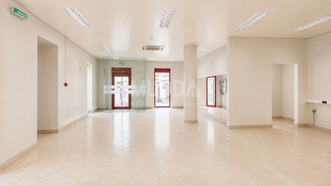 Prédio para Venda em Ovar, São João, Arada e São Vicente de Pereira Jusã Foto 1