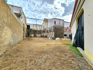 Terreno para Venda em Castro Verde e Casével