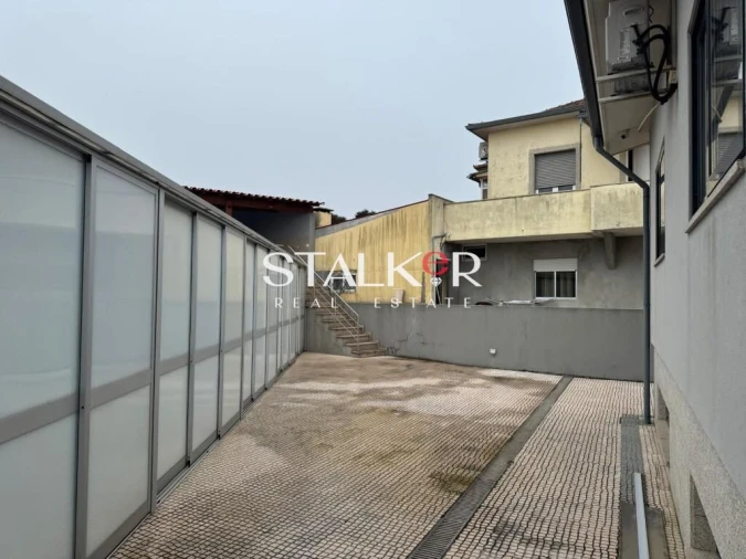 Moradia T5 para Venda em Gondomar (São Cosme), Valbom e Jovim Foto 2
