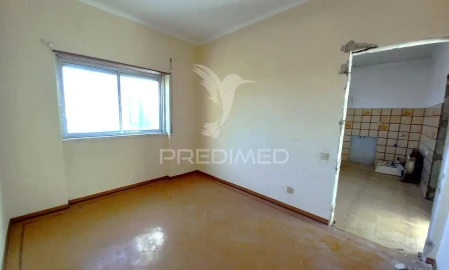 Moradia T2 para Venda em São Francisco