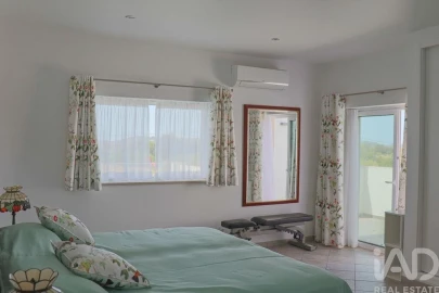 Moradia T3 para Venda em Luz