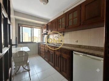 Apartamento T1 para Venda em Póvoa de Varzim, Beiriz e Argivai