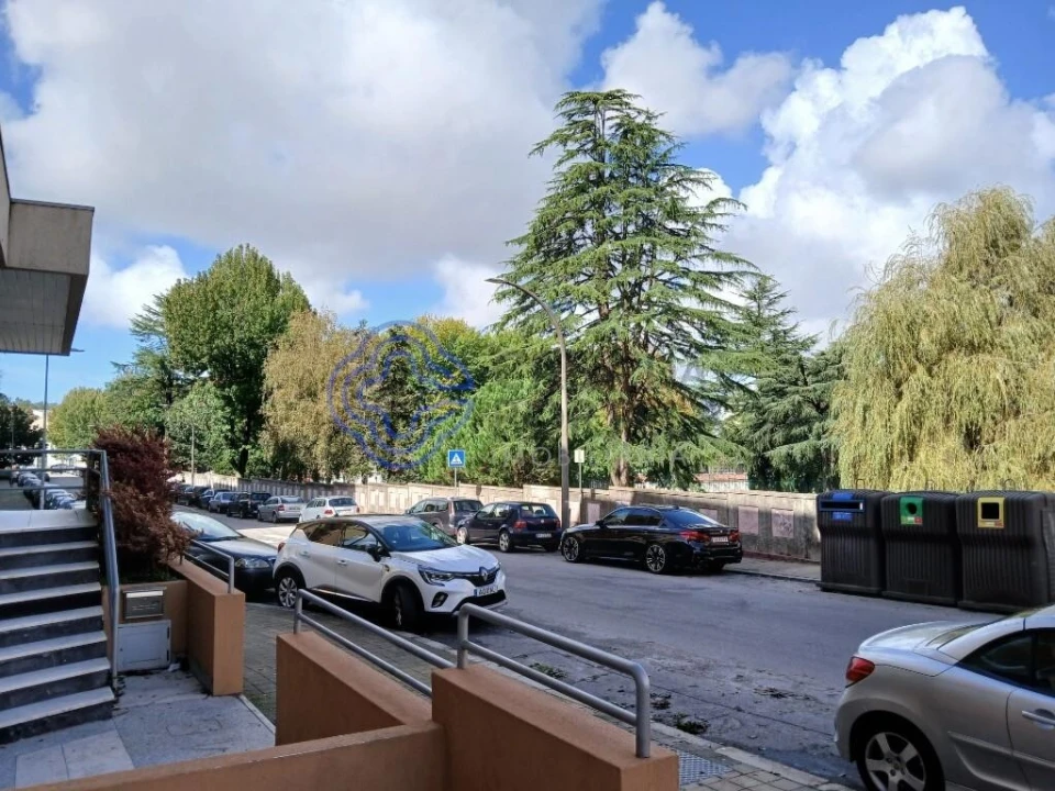 Apartamento T1 para Arrendamento em Paranhos Foto 5