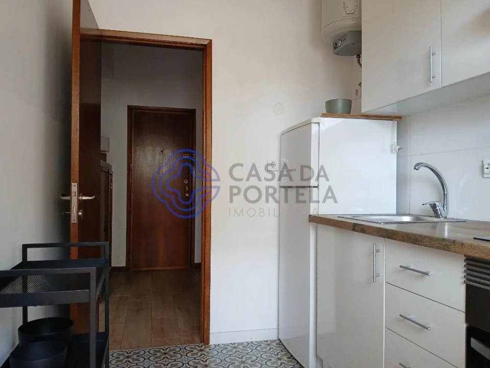 Apartamento T1 para Arrendamento em Paranhos Foto 12