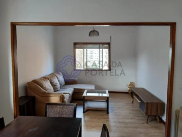 Apartamento T1 para Arrendamento em Paranhos
