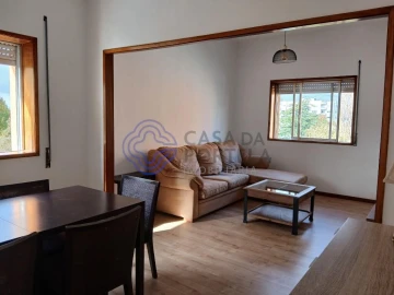Apartamento T1 para Arrendamento em Paranhos