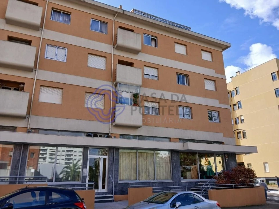 Apartamento T1 para Arrendamento em Paranhos Foto 24