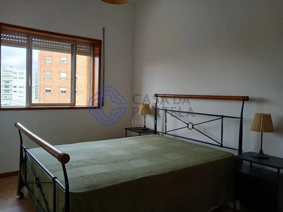 Apartamento T1 para Arrendamento em Paranhos Foto 22