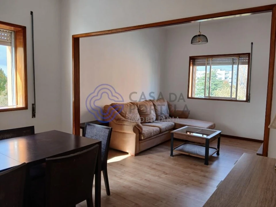 Apartamento T1 para Arrendamento em Paranhos Foto 14