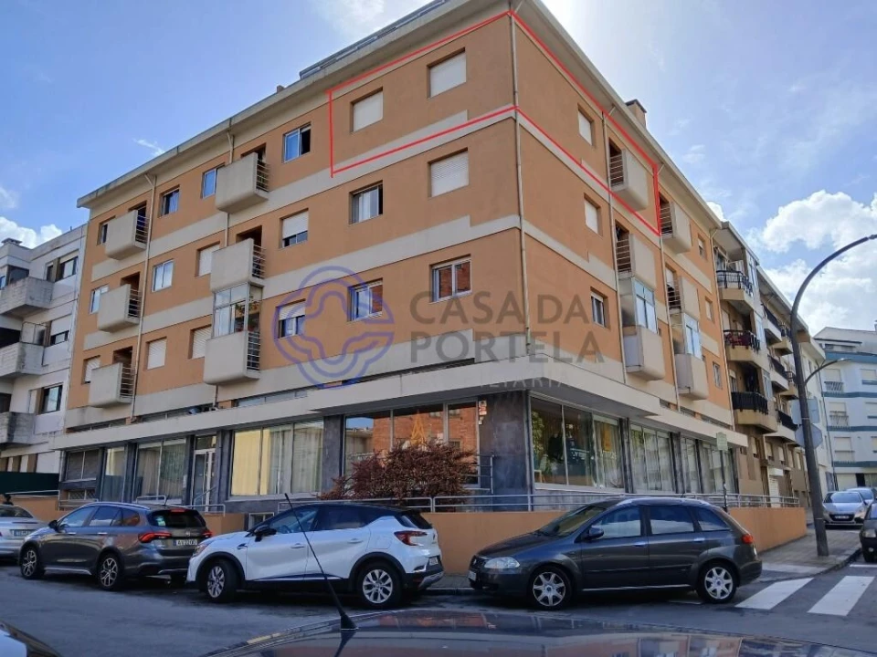 Apartamento T1 para Arrendamento em Paranhos Foto 1