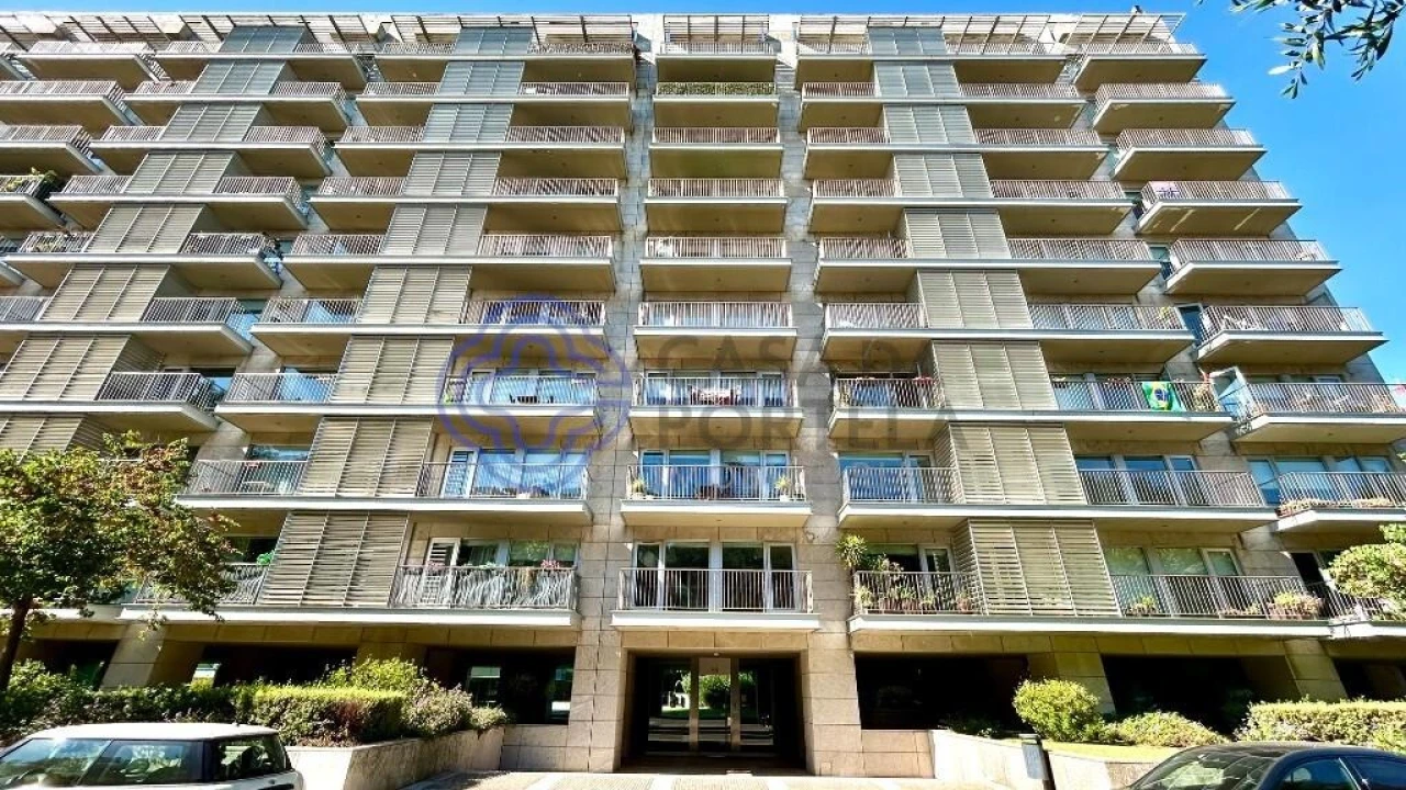 Apartamento T4 para Venda em Santa Marinha e São Pedro da Afurada Foto 2