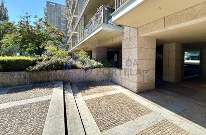 Apartamento T4 para Venda em Santa Marinha e São Pedro da Afurada