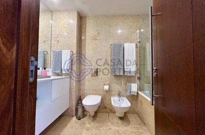 Apartamento T4 para Venda em Santa Marinha e São Pedro da Afurada