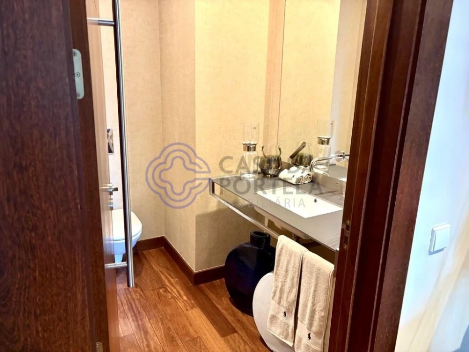 Apartamento T4 para Venda em Santa Marinha e São Pedro da Afurada Foto 20
