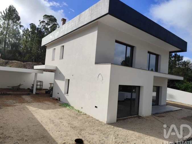 Moradia T3 para Venda em Chão de Couce Foto 15