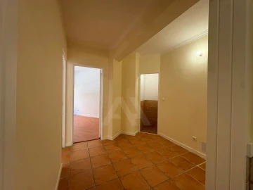Apartamento T2 para Venda em Algueirão-Mem Martins