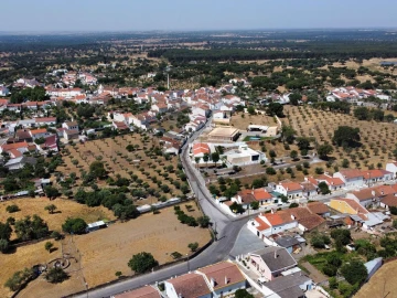 Moradia T5 para Venda em Alagoa