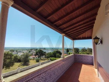 Moradia T6 para Venda em Chamusca e Pinheiro Grande