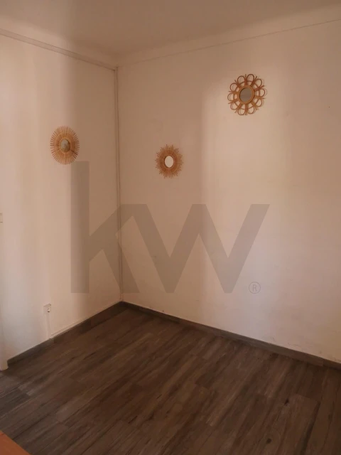 Moradia T1 para Venda em Capelins (Santo Antonio)