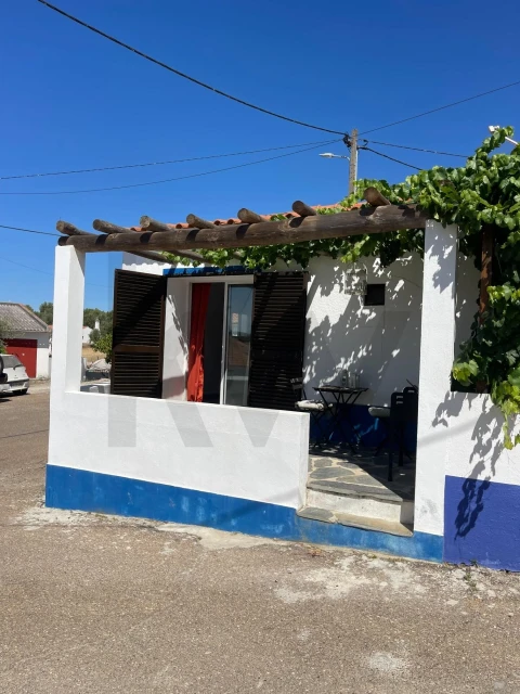 Moradia T1 para Venda em Capelins (Santo Antonio)