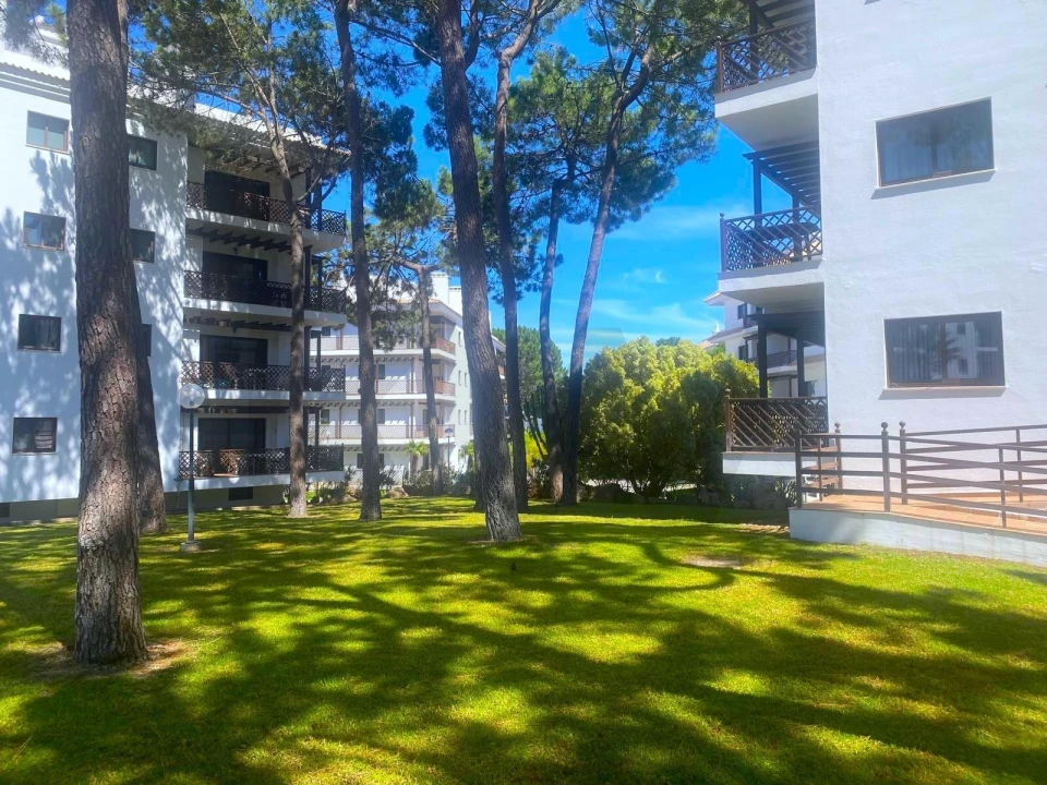 Apartamento T2 para Venda em Albufeira e Olhos de Água Foto 41