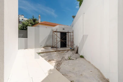 Moradia T3 para Venda em Almada, Cova da Piedade, Pragal e Cacilhas
