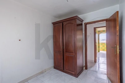 Prédio para Venda em Encosta do Sol