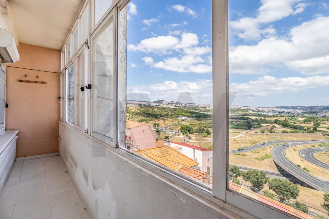 Prédio para Venda em Encosta do Sol Foto 13