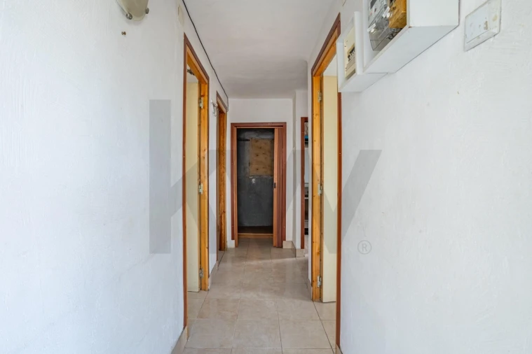 Prédio para Venda em Encosta do Sol Foto 25
