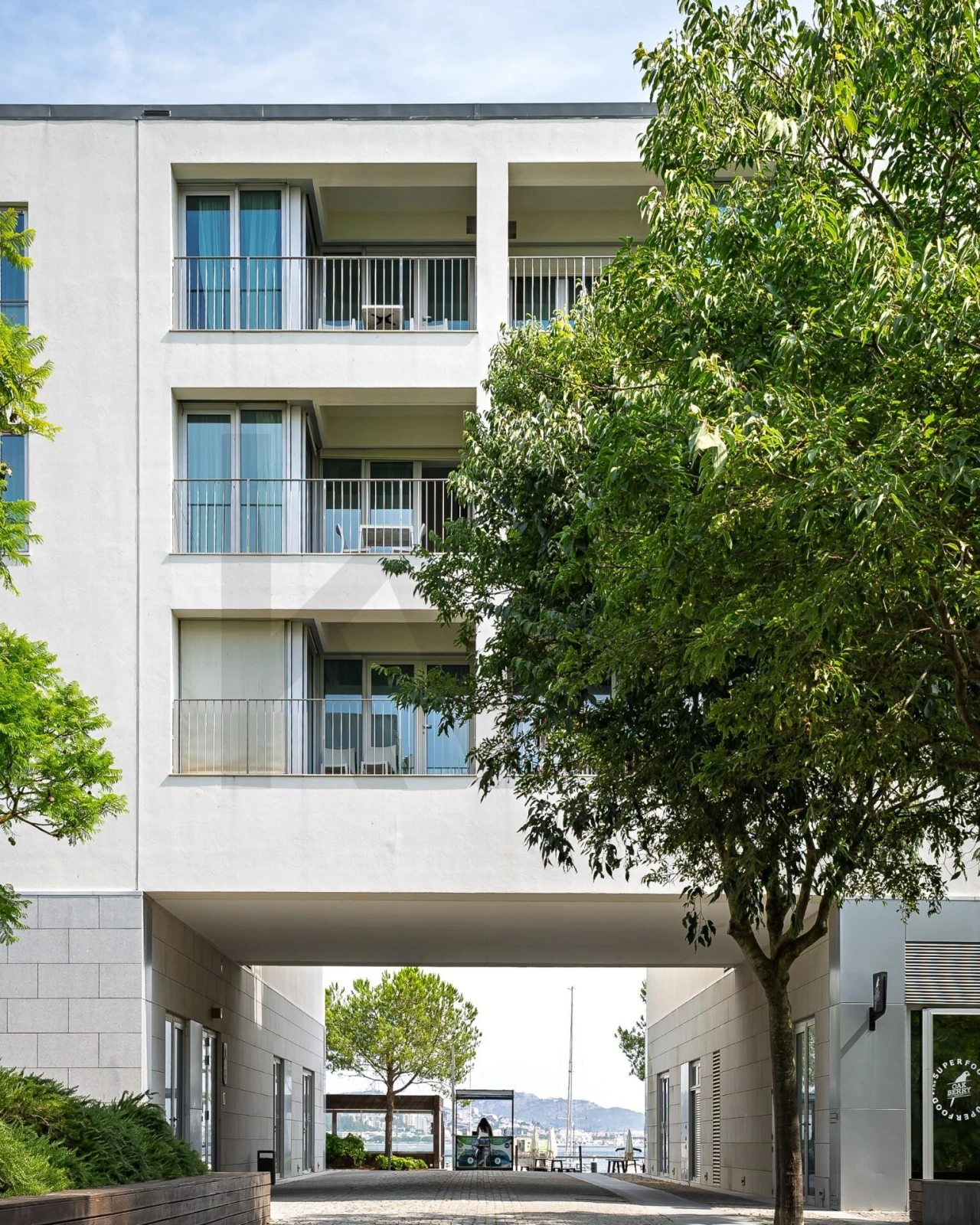Apartamento T1 para Venda em Carvalhal Foto 30