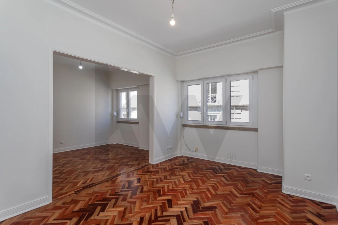 Apartamento T1 para Arrendamento em Avenidas Novas Foto 4
