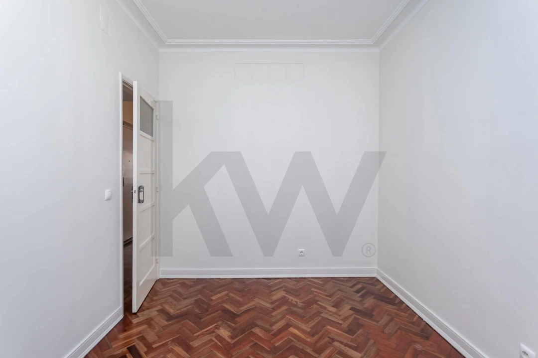 Apartamento T1 para Arrendamento em Avenidas Novas Foto 21