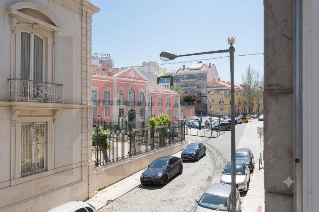 Apartamento T1 para Arrendamento em Avenidas Novas Foto 34