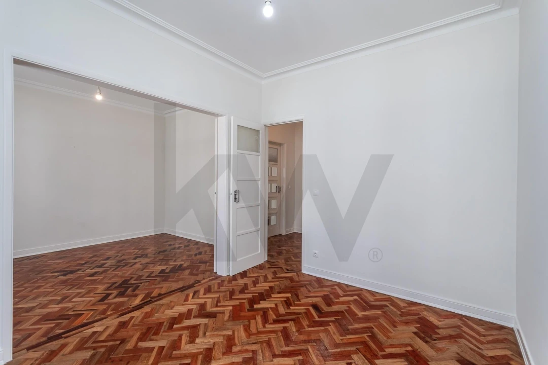 Apartamento T1 para Arrendamento em Avenidas Novas Foto 14