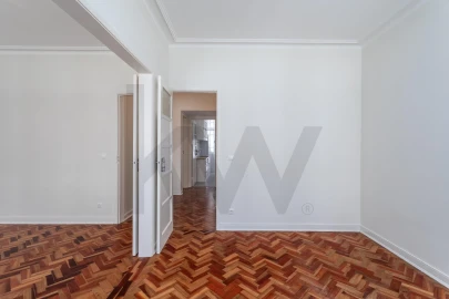Apartamento T1 para Arrendamento em Avenidas Novas