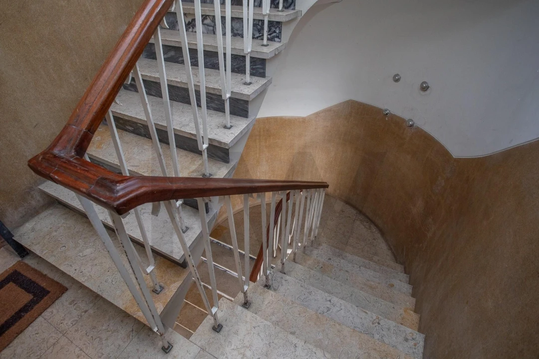 Apartamento T1 para Arrendamento em Avenidas Novas Foto 30