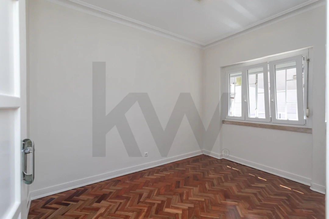 Apartamento T1 para Arrendamento em Avenidas Novas Foto 12