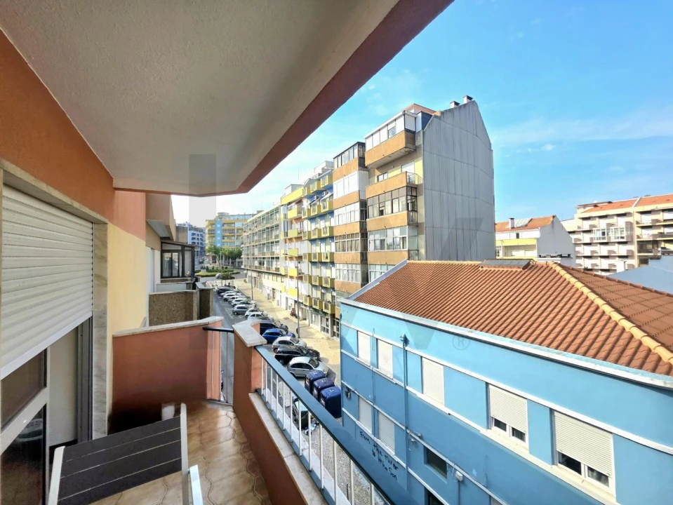 Apartamento T2 para Venda em Almada, Cova da Piedade, Pragal e Cacilhas Foto 23