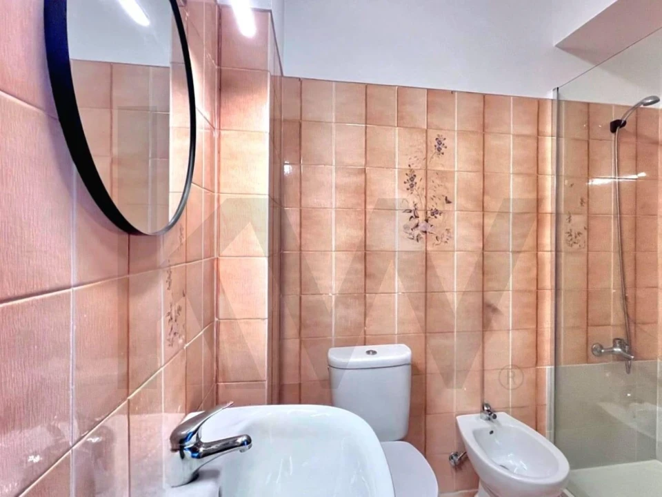 Apartamento T2 para Venda em Almada, Cova da Piedade, Pragal e Cacilhas Foto 18