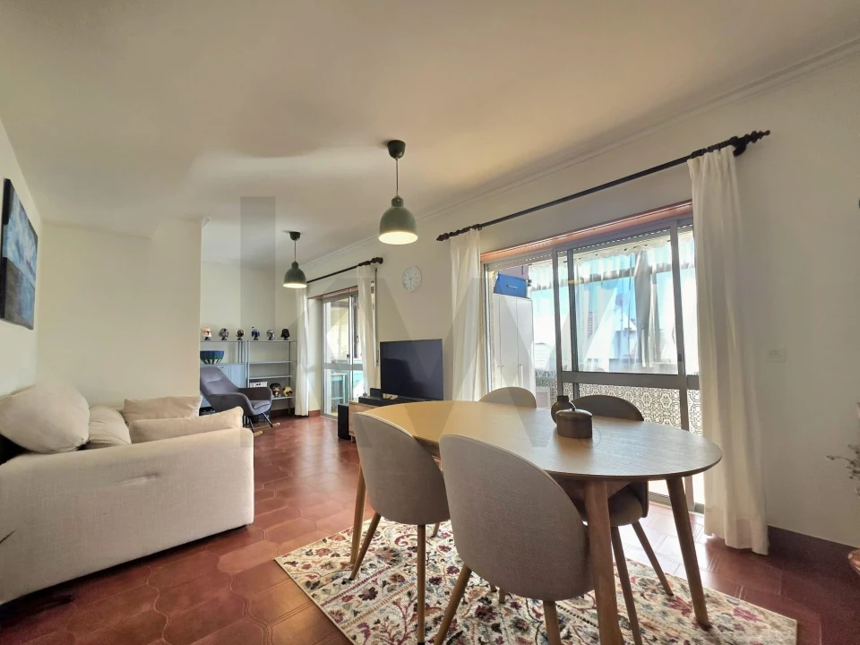 Apartamento T2 para Venda em Almada, Cova da Piedade, Pragal e Cacilhas Foto 3