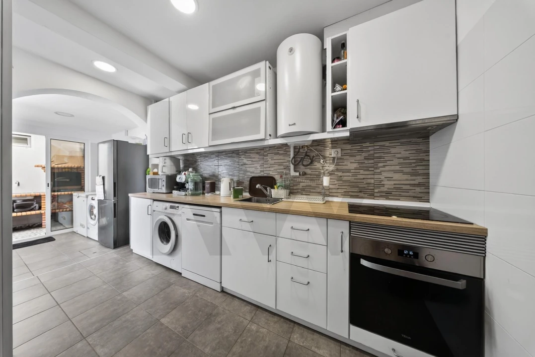 Apartamento T2 para Venda em Amora Foto 4