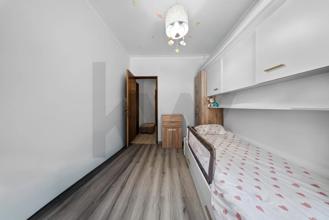 Apartamento T2 para Venda em Amora Foto 11
