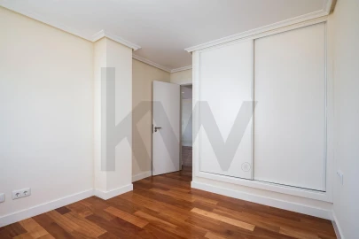 Apartamento T3 para Venda em Albufeira e Olhos de Água