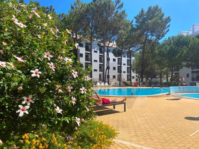 Apartamento T3 para Venda em Albufeira e Olhos de Água Foto 15