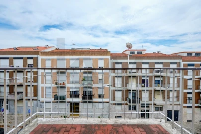 Apartamento T3 para Venda em Caparica e Trafaria